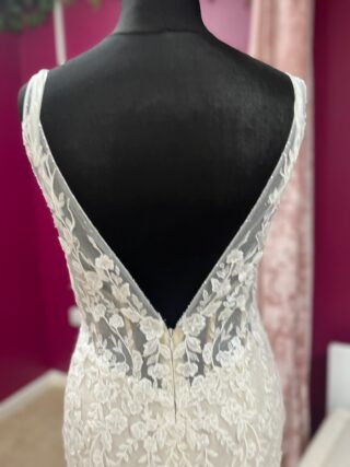 Enzoani | Wedding Dress | Fit To Flare | FLB87N