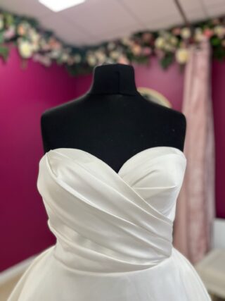 Enzoani | Wedding Dress | A Line | FLB118N