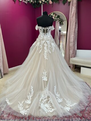 Etoile | Wedding Dress | A Line | FLB121N