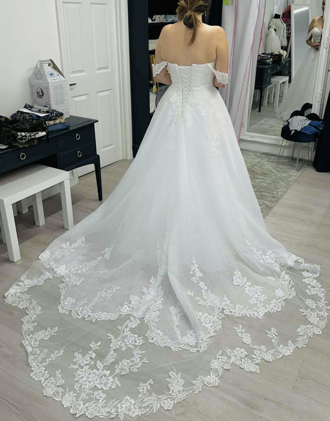 Aaliyah Quinn | Wedding dress | Aline | C9565
