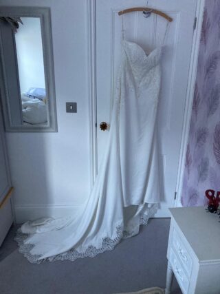 Maggie Sottero | Wedding dress | Fit to Flare | C9622