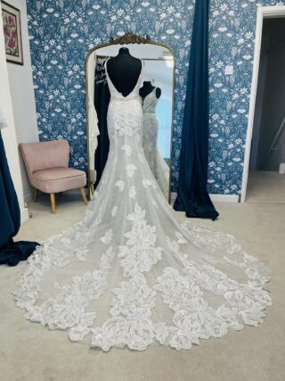 Zavana | Wedding Dress | Fit To Flare | CF221B
