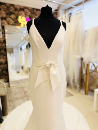 House of Flora | Wedding Dress | Fit To Flare | WN1013D
