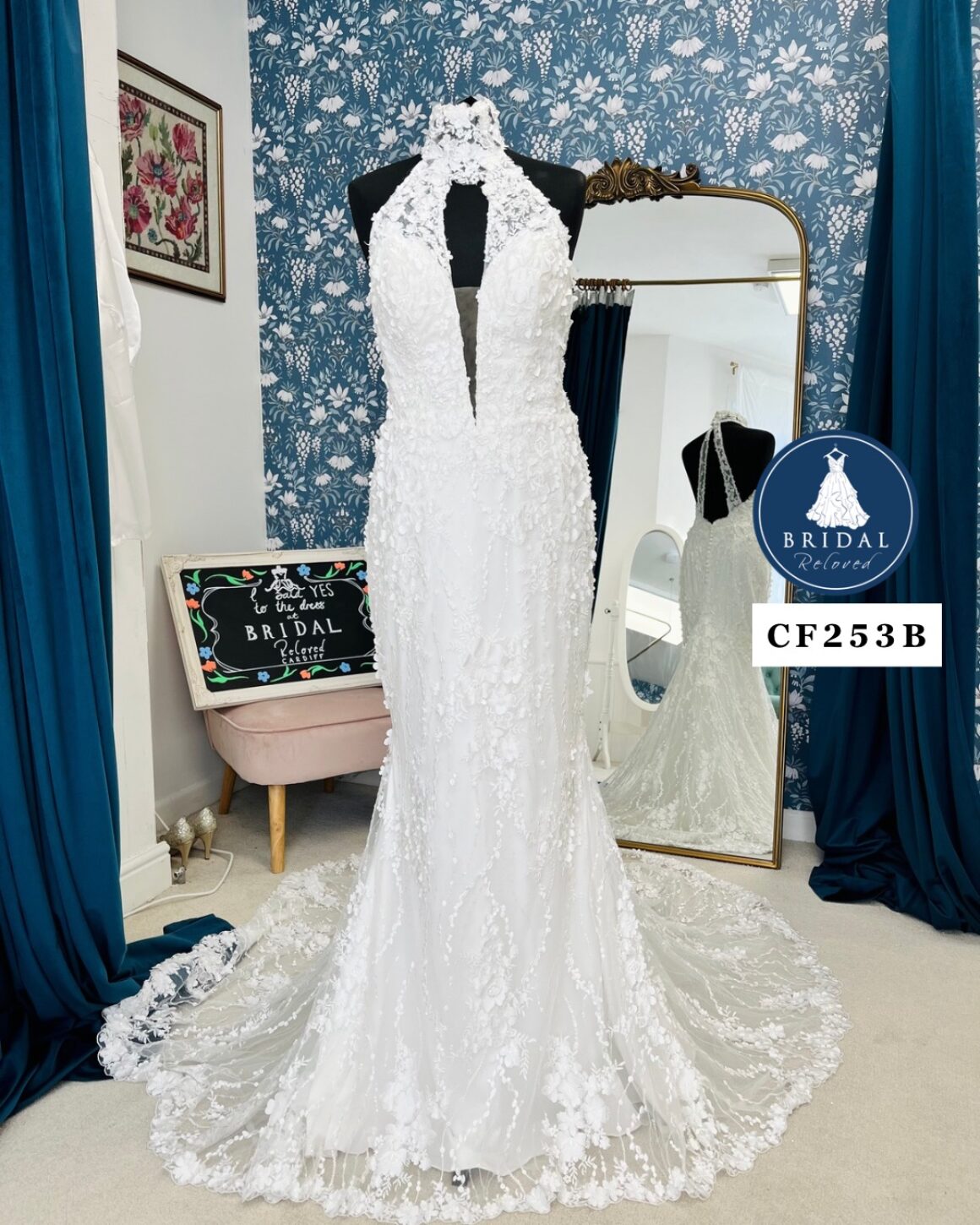 Ronald Joyce | Wedding Dress | Fit To Flare | CF253B