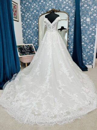 Kenneth Winston | Wedding Dress | A Line | CF254B