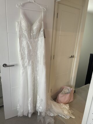 Unknown Designer | Wedding dress | Fishtail | C9690