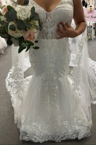 Unknown Designer | Wedding dress | Fishtail | C9690