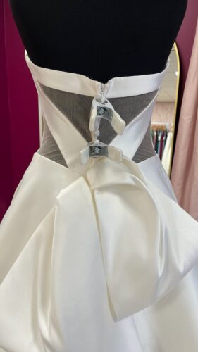 Enzoani | Wedding Dress | A Line | FLB110N