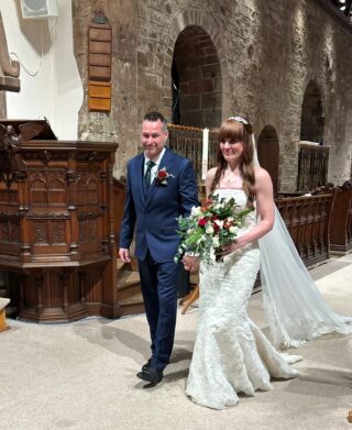 Maggie Sottero | Wedding Dress | Fit to Flare | C9673