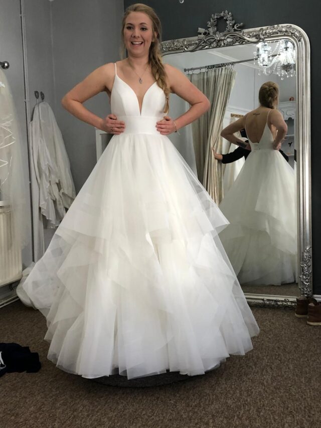 Stella York | Wedding dress |  Aline | C9853