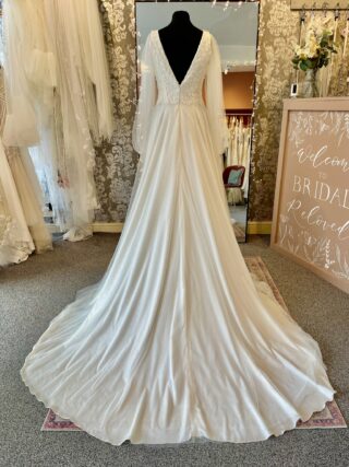 Nicola Anne | Wedding Dress | A Line | L602A