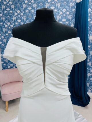 Josephine Scott | Wedding Dress | Fit To Flare | CF268B