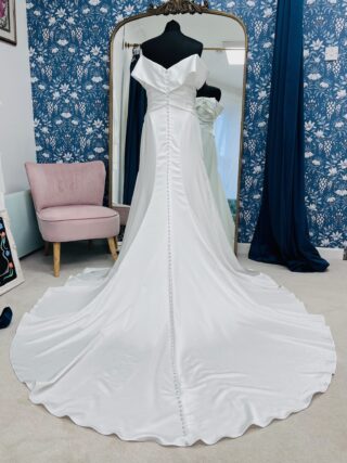 Josephine Scott | Wedding Dress | Fit To Flare | CF268B
