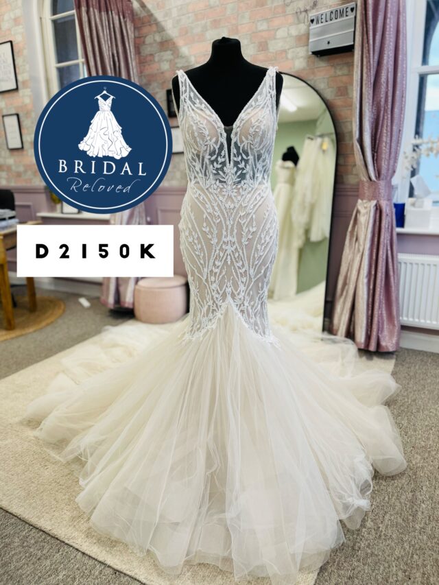 Badgley Mischka | Wedding Dress | Fishtail | D2150K