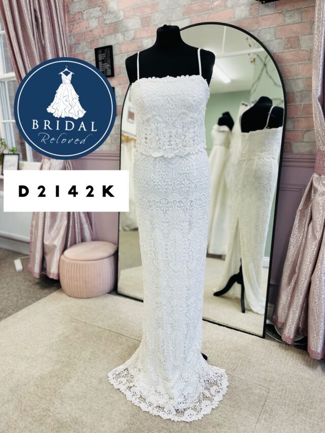 Enchanting | Wedding Dress | Sheath | D2142K