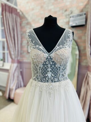 Pronovias | Wedding Dress | A Line | D2128K