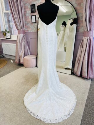 Nicola Anne | Wedding Dress | Column | D2154K