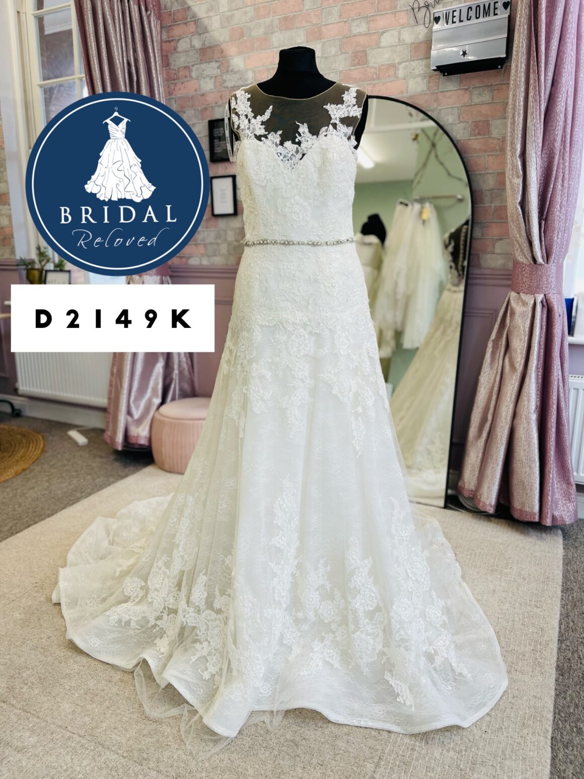 Enzoani | Wedding Dress | Fit To Flare | D2149K