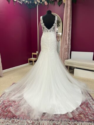 Signature | Wedding Dress | Fishtail | FLB126N
