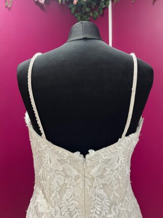 Tiffany | Wedding Dress | Fit To Flare | FLB134N