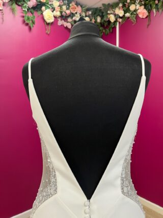 Enzoani | Wedding Dress | Fit To Flare | FLB144N