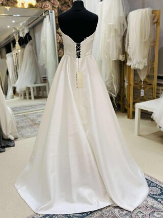 Alan Hannah | Wedding Dress | A Line | WN1025D