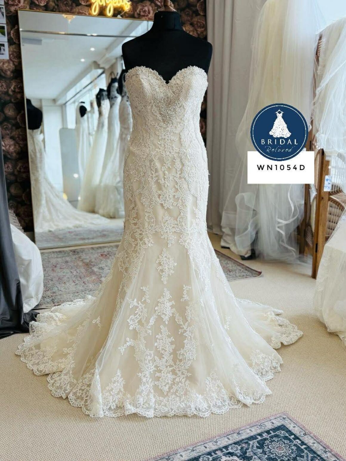 Stella York | Wedding Dress | Fishtail | WN1054D