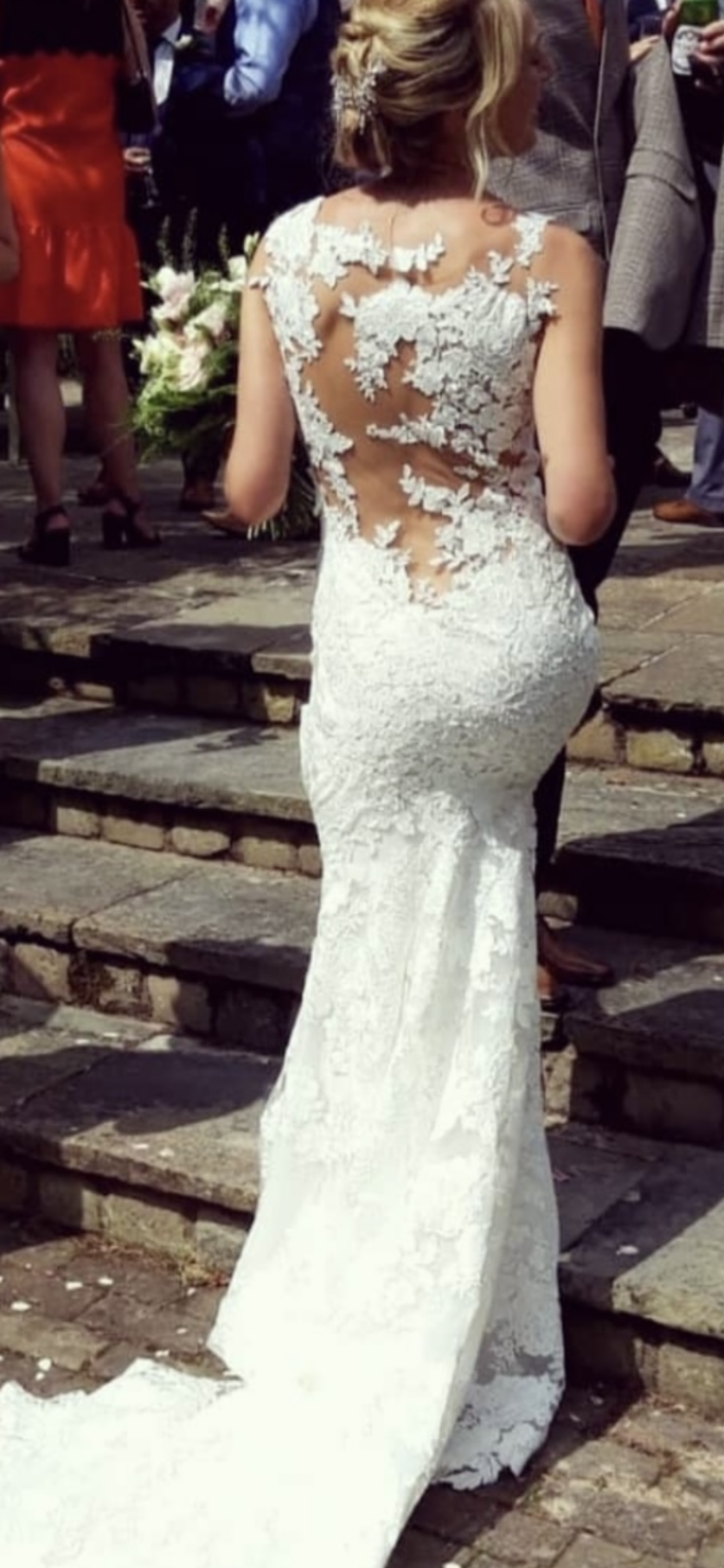 Pronovias | Wedding dress | Fit to Flare | C9905