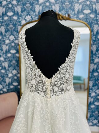 Allure | Wedding Dress | A Line | CF277B