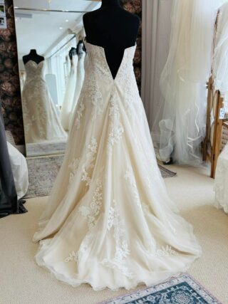 Enzoani | Wedding Dress | A Line | WN1056D