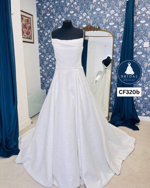 Gaia | Wedding Dress | A Line | CF320B
