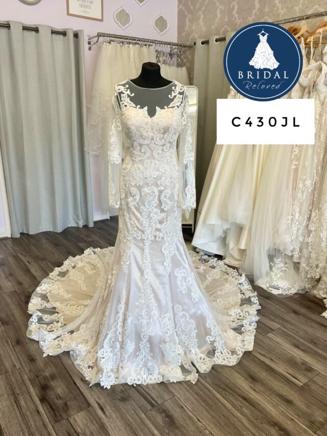 Donna Lee | Wedding Dress | Fit To Flare | C430JL