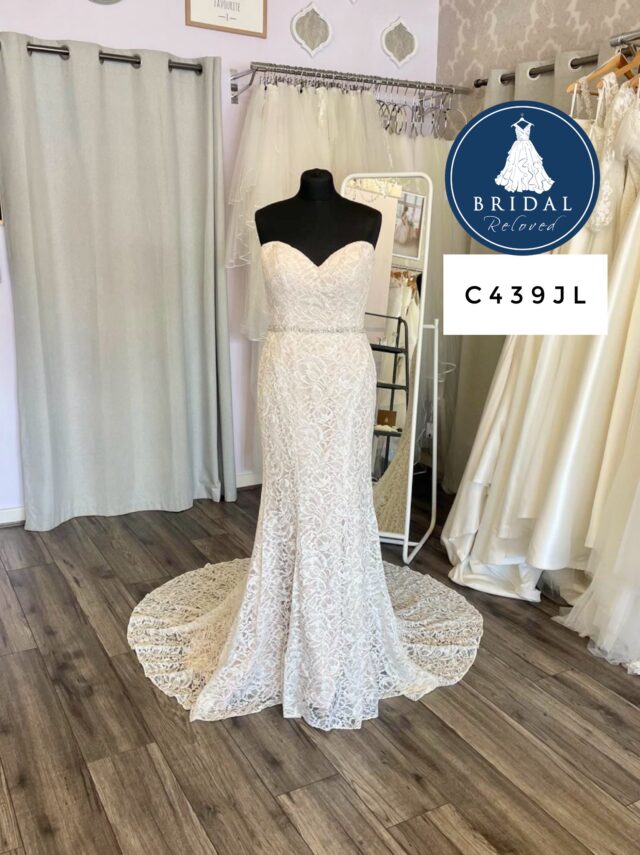 Casablanca | Wedding Dress | Fit To Flare | C439JL