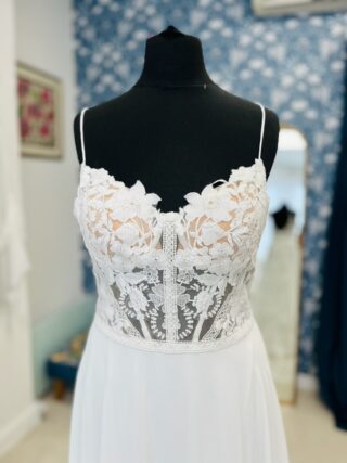 Enzoani | Wedding Dress | A Line | CF297B