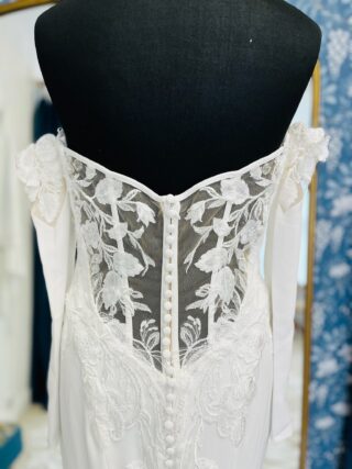 Enzoani | Wedding Dress | Fit To Flare | CF290B