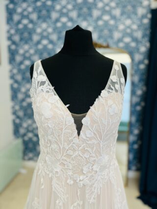 Madi Lane | Wedding Dress | A Line | CF323B