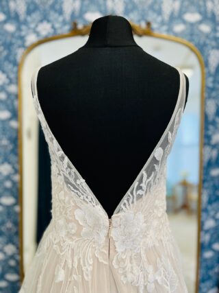 Madi Lane | Wedding Dress | A Line | CF323B