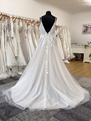 Ladybird | Wedding Dress | A Line | T711F