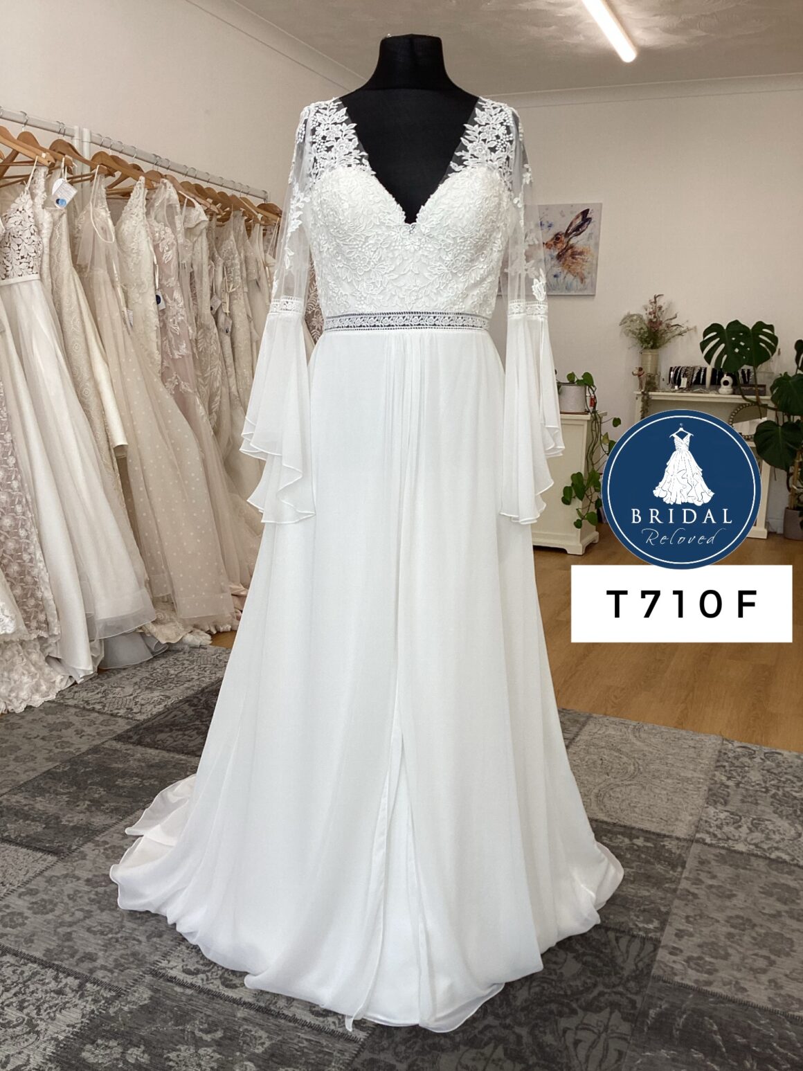 Tres Chic | Wedding Dress | A Line | T710F