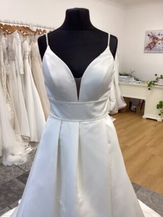Ladybird | Wedding Dress | A Line | T712F