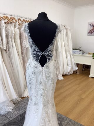 Maggie Sottero | Wedding Dress | Fit To Flare | T713