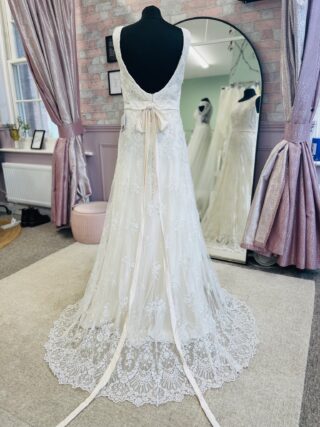 Morilee | Wedding Dress | Column | D2164K