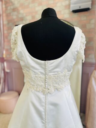 Mark Lesley | Wedding Dress | A Line | D2170K