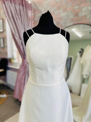 Pure Bridal | Wedding Dress | A Line | D2181K