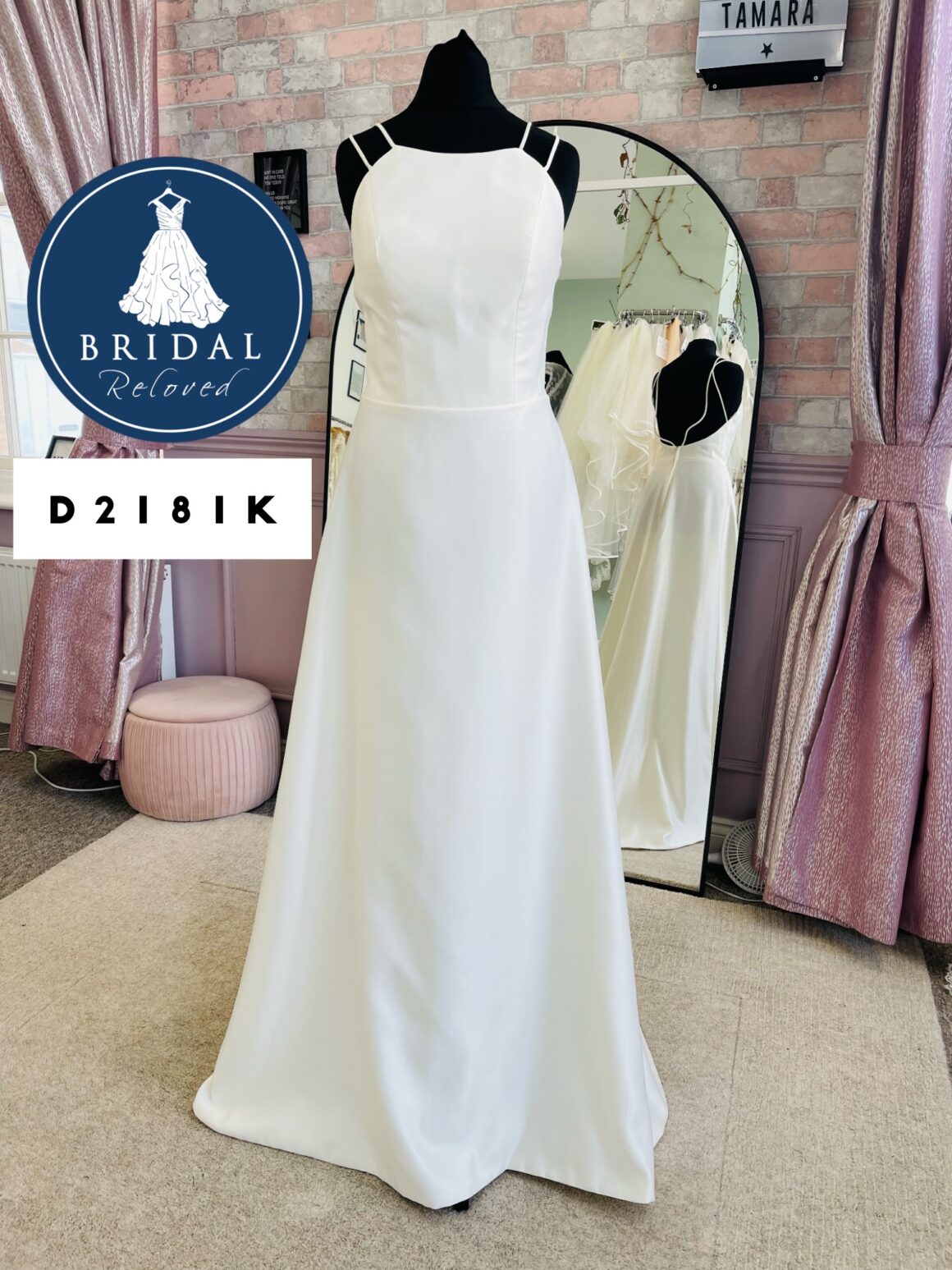 Pure Bridal | Wedding Dress | A Line | D2181K