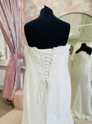 Alana Rose | Wedding Dress | A Line | D2102KG