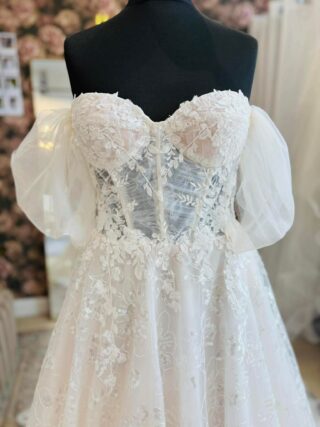 Nicole Milano | Wedding Dress | A Line | WN1062D