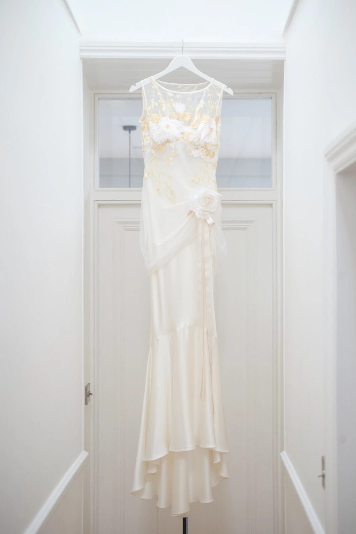 Claire Pettibone | Wedding dress | Column | C10066
