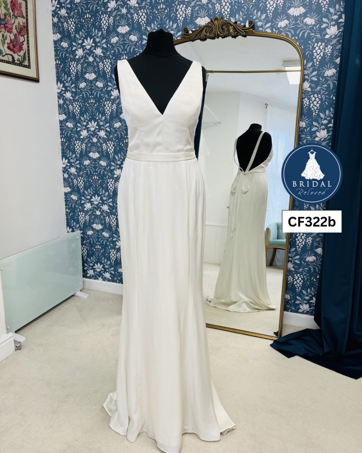 Catherine Deane | Wedding Dress | Fit To Flare | CF322B