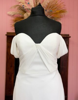 Enzoani | Wedding Dress | Fit To Flare | RB209S